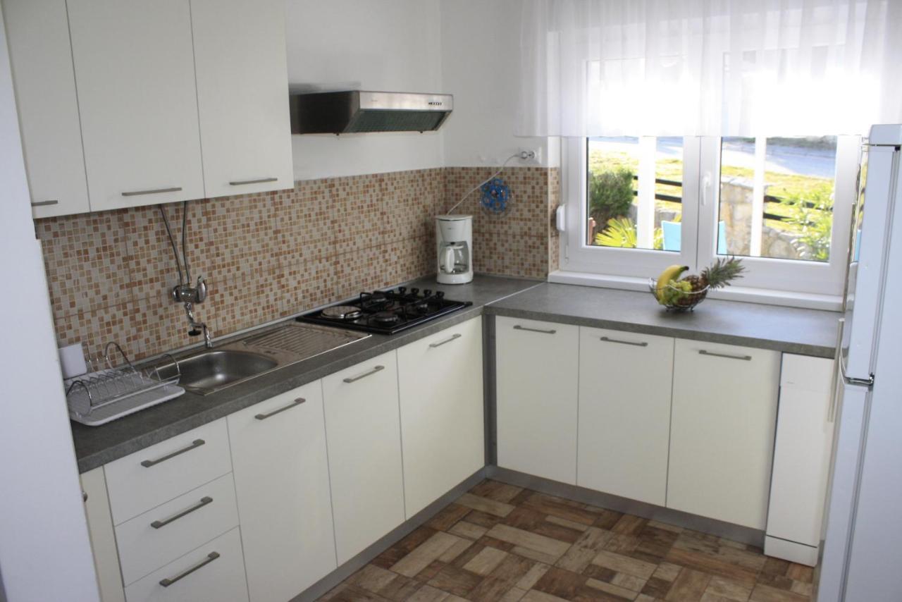 Holiday Home Radmila プレマントゥーラ エクステリア 写真