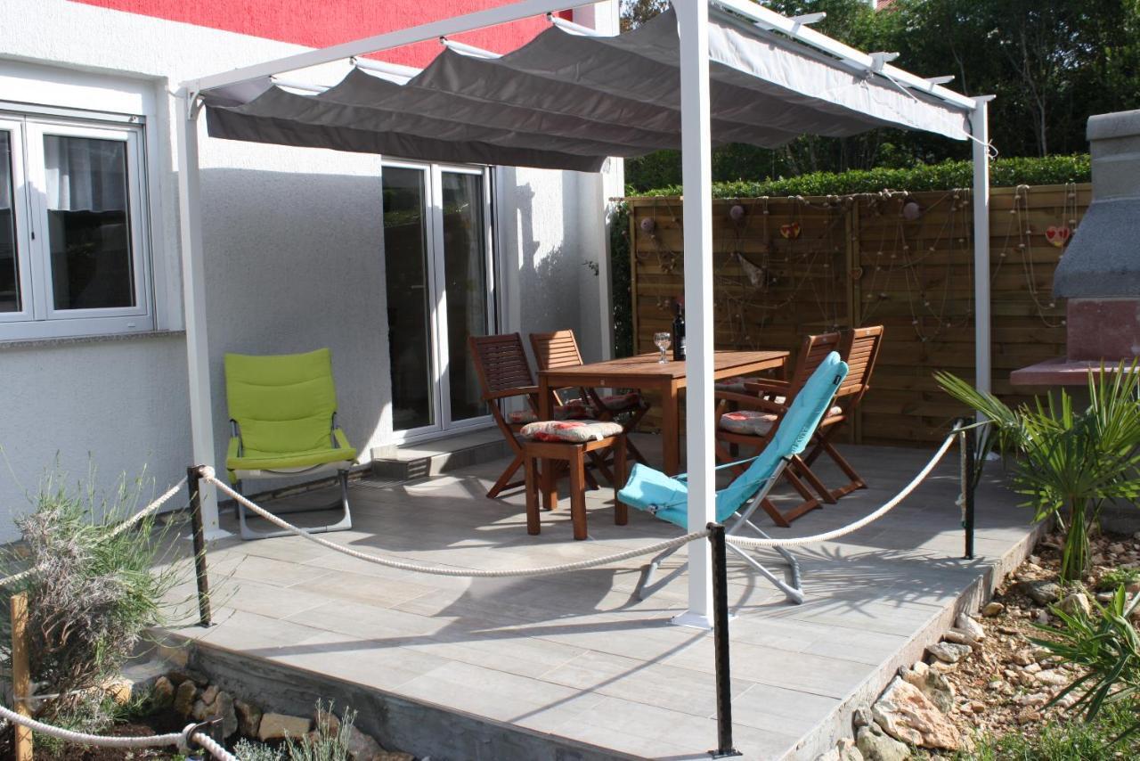 Holiday Home Radmila プレマントゥーラ エクステリア 写真